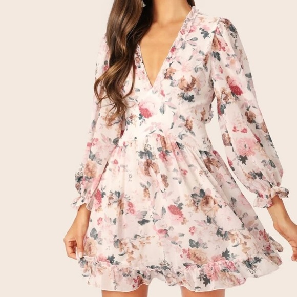 Floral ruffle trim mini dress - Picture 8 of 10